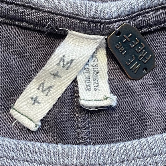 Free People We The Free Oversized Grey Gray Army Camo Raw Edge Soft T-Shirt Top - Picture 5 of 7
